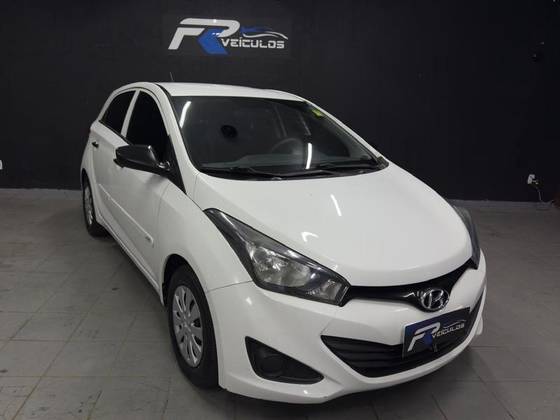 HYUNDAI HB20 1.0 COMFORT 12V FLEX 4P MANUAL
